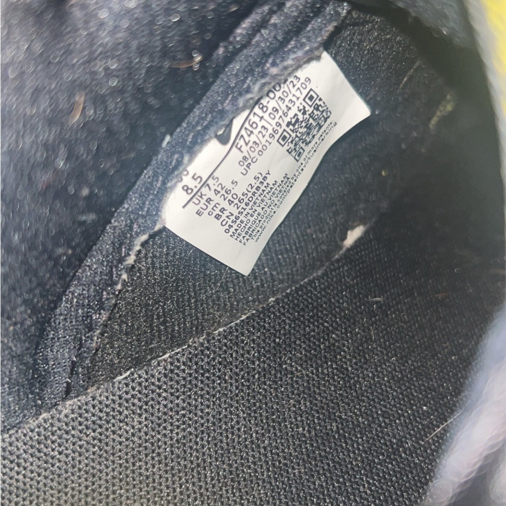 Mens Nike Dunks - Picture 4 of 4